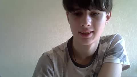 Snapshot of lolli_pop2024 chatting on 02/13/25, 09:51 lolli_pop2024 online show from 02/13/25, 09:51