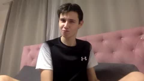 Snapshot of lolli_pop2024 chatting on 12/18/25, 11:55 lolli_pop2024 online show from 12/18/25, 11:55