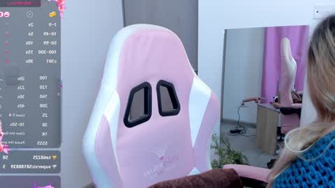 Lolly  online show from 12/29/24, 06:45