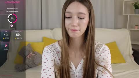 Snapshot of lolly_monica chatting on 12/13/24, 05:38 Monica online show from 12/13/24, 05:38