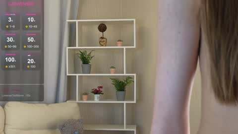 Snapshot of lolly_monica chatting on 01/04/25, 07:13 Monica online show from 01/04/25, 07:13