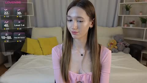 Snapshot of lolly_monica chatting on 01/05/25, 05:09 Monica online show from 01/05/25, 05:09