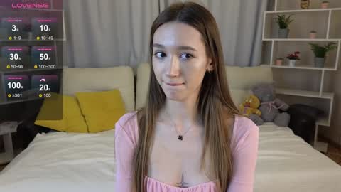 Snapshot of lolly_monica chatting on 01/05/25, 08:10 Monica online show from 01/05/25, 08:10