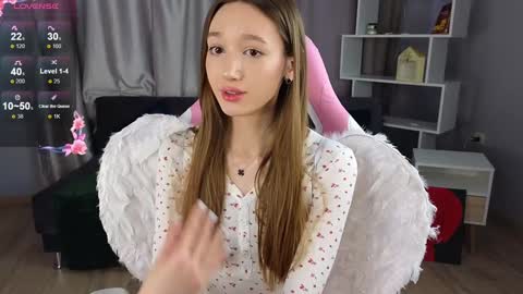 Snapshot of lolly_monica chatting on 01/25/25, 10:29 Monica online show from 01/25/25, 10:29