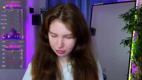 Snapshot of lolly_pump chatting on 10/05/25, 02:26 Mona online show from 10/05/25, 02:26