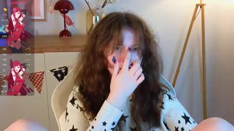 Snapshot of lolly_pump chatting on 11/03/25, 02:29 Mona online show from 11/03/25, 02:29