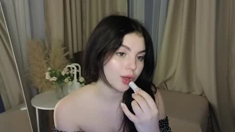 Snapshot of lollyy_pop chatting on 05/01/26, 01:32 lollyy_pop online show from 05/01/26, 01:32