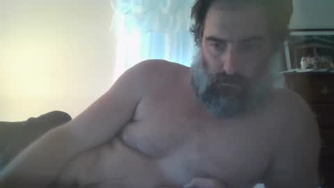 Snapshot of loml44 chatting on 10/08/25, 09:45 THE SEXIEST MAN ALIVE online show from 10/08/25, 09:45