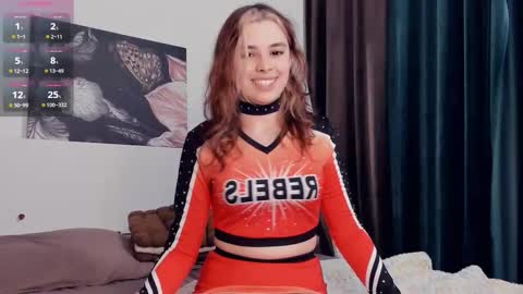 Lona online show from 10/07/25, 06:49