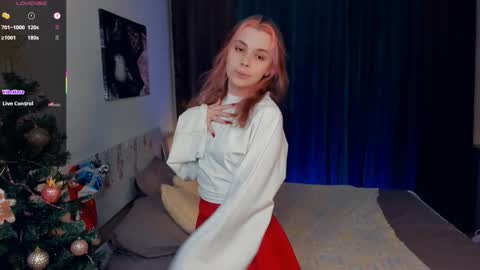 Lona online show from 12/22/25, 06:49