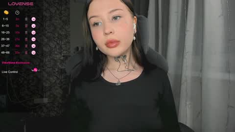 lona online show from 12/22/24, 06:26