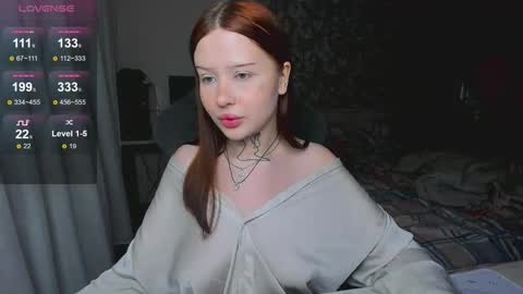 lona online show from 12/15/25, 04:55