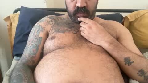 london_lad_101 online show from 05/07/26, 08:42