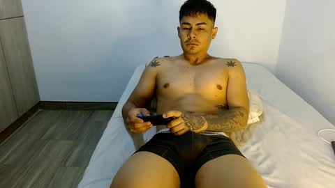 Snapshot of lonelydick2002 chatting on 02/05/25, 09:36 lonelydick2002 online show from 02/05/25, 09:36