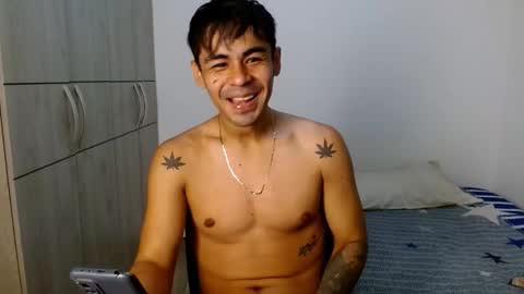 Snapshot of lonelydick2002 chatting on 11/02/25, 04:15 lonelydick2002 online show from 11/02/25, 04:15