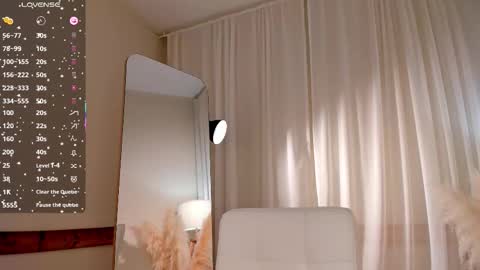 lonelyteaser online show from 10/21/25, 01:34