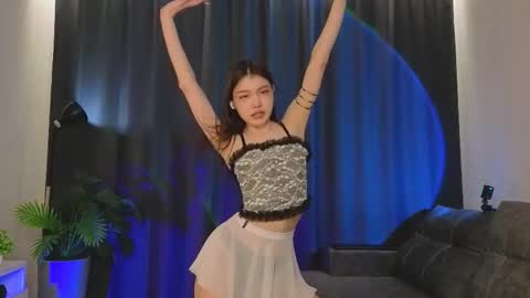 Shy EvaStreams are everyday 9 AM - 3 PM GMT 3  online show from 11/15/25, 04:03