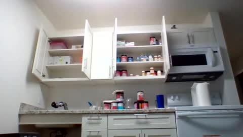 Snapshot of long1969dong chatting on 11/19/25, 12:21 long1969dong online show from 11/19/25, 12:21