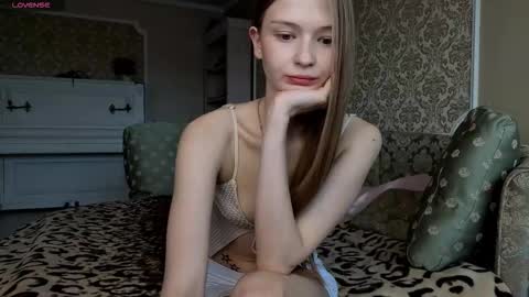 Cindy online show from 03/29/26, 01:44