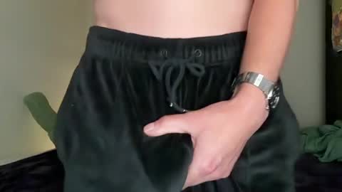 Snapshot of longdickelijah chatting on 07/09/26, 02:59 longdickelijah online show from 07/09/26, 02:59