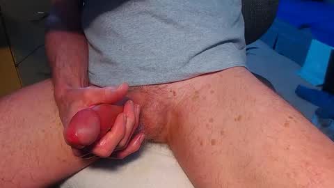 Snapshot of longing2 chatting on 01/16/25, 04:28 longing2 online show from 01/16/25, 04:28