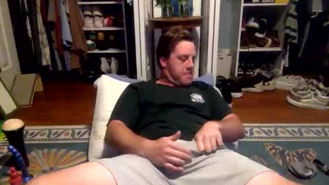 Snapshot of longjohnsilverskin chatting on 10/19/25, 01:17 longjohnsilverskin online show from 10/19/25, 01:17