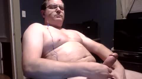 Snapshot of longndeep75 chatting on 01/04/25, 04:33 longndeep75 online show from 01/04/25, 04:33