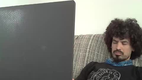 Snapshot of longnight5 chatting on 12/14/24, 01:05 Alejandro Rulitos Twitter longnight55 Intagram 5longnight5 online show from 12/14/24, 01:05