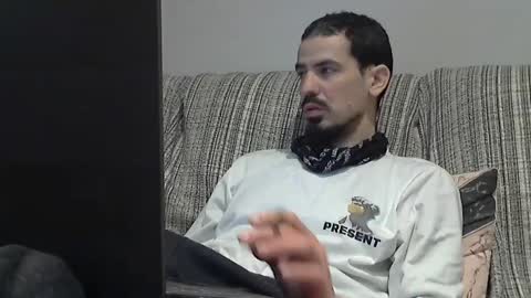 Snapshot of longnight5 chatting on 01/31/25, 07:08 Alejandro Rulitos Twitter longnight55 Intagram 5longnight5 online show from 01/31/25, 07:08