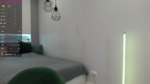 Eva online show from 05/08/26, 11:15