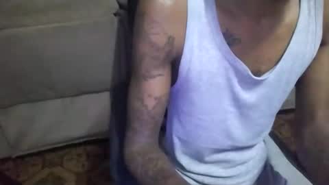 Snapshot of longshaft_ chatting on 09/15/25, 12:16 longshaft_ online show from 09/15/25, 12:16