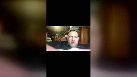 Snapshot of longstrokin8869 chatting on 03/08/26, 12:09 Bradsobad88 online show from 03/08/26, 12:09