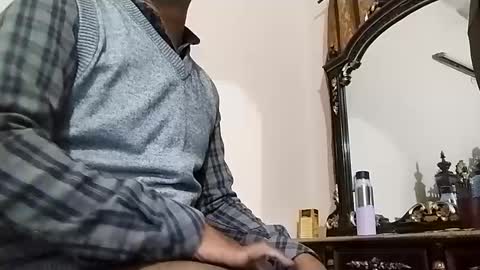 Snapshot of longthick1985 chatting on 01/03/25, 01:47 Lleida-man online show from 01/03/25, 01:47