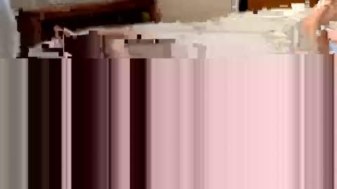 Snapshot of longwood2323 chatting on 12/18/24, 10:02 Longwood2323 online show from 12/18/24, 10:02