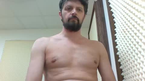Snapshot of looca78 chatting on 11/23/25, 03:23 LaLu78 online show from 11/23/25, 03:23