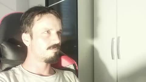 Lucas online show from 01/27/25, 03:39