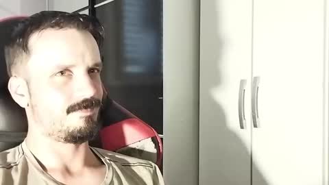 Snapshot of lookaz4010 chatting on 03/12/25, 04:24 Lucas online show from 03/12/25, 04:24