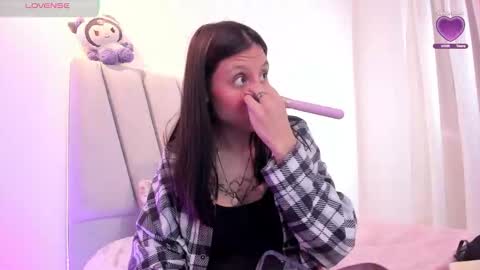 Loly online show from 12/04/25, 03:54