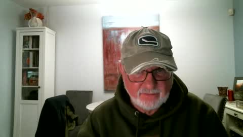 Snapshot of loop102 chatting on 09/13/25, 04:23 loop102 online show from 09/13/25, 04:23