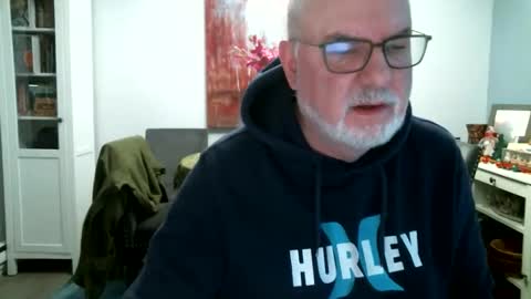 Snapshot of loop102 chatting on 12/02/25, 05:30 loop102 online show from 12/02/25, 05:30