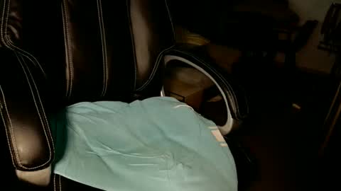 Snapshot of loov2watch chatting on 03/02/26, 04:58 Mato online show from 03/02/26, 04:58