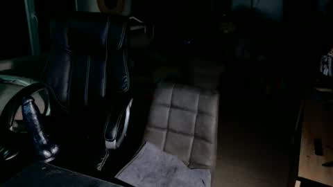 Snapshot of loov2watch chatting on 03/21/26, 10:46 Mato online show from 03/21/26, 10:46