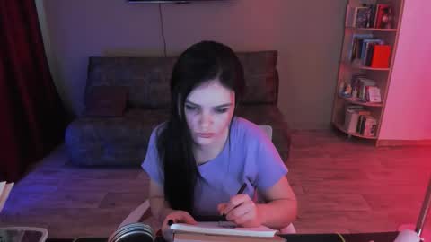 Lora Cain online show from 03/11/26, 03:56