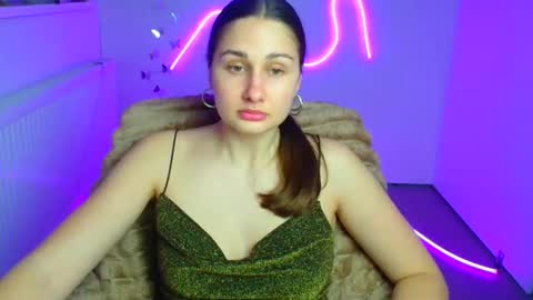 Snapshot of lora_kisses chatting on 03/20/26, 06:29 Lora online show from 03/20/26, 06:29