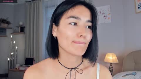 Lora control 2 min for every new Fan Club subscriber online show from 10/10/25, 08:13