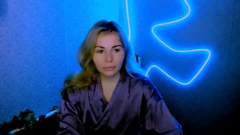 Lora online show from 03/06/26, 03:25