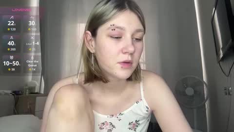 Lora online show from 03/18/26, 07:11