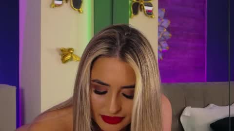 Snapshot of loradevine chatting on 03/23/26, 08:24 Lora online show from 03/23/26, 08:24