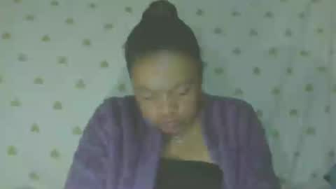 LorahVane online show from 06/23/26, 01:53