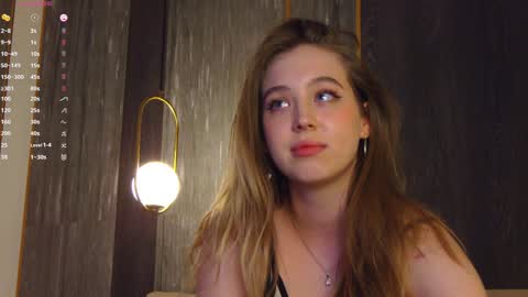 Snapshot of loraineluff chatting on 02/06/25, 08:45 Loraine online show from 02/06/25, 08:45